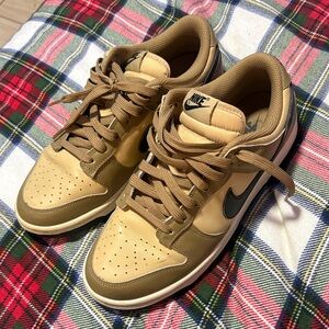 Nike WOMEN’S  Tan and Brown DUNKS